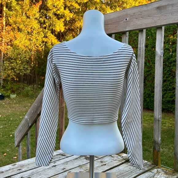 Walter Baker⎪White & Black Striped Cropped Wrap Top - Picture 3 of 6